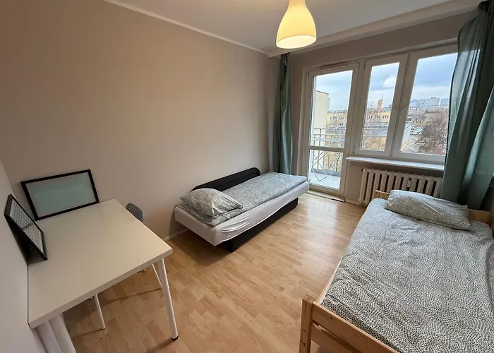 Asti Self Check-in Free Parking Poznań